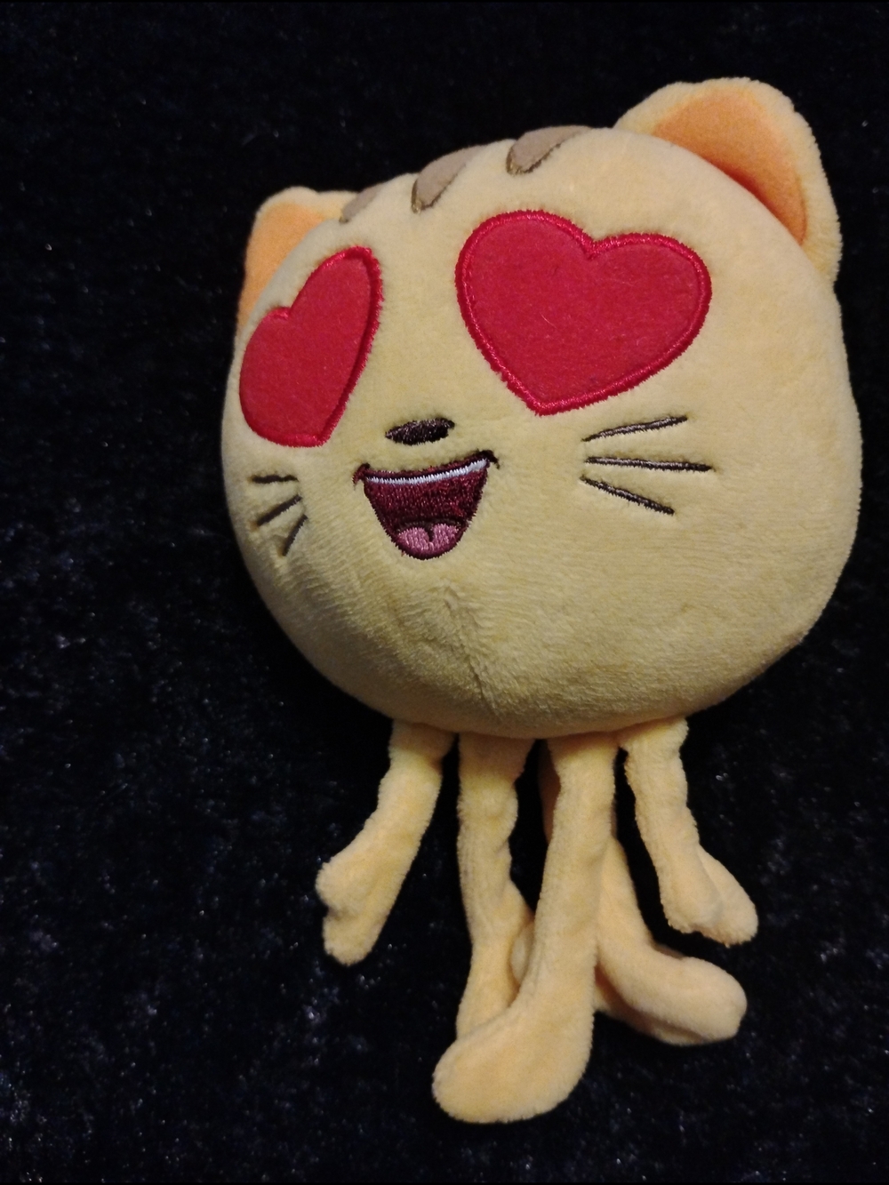 Ty Yellow Heart-Eyes Cat Plush Toy with Red Hearts